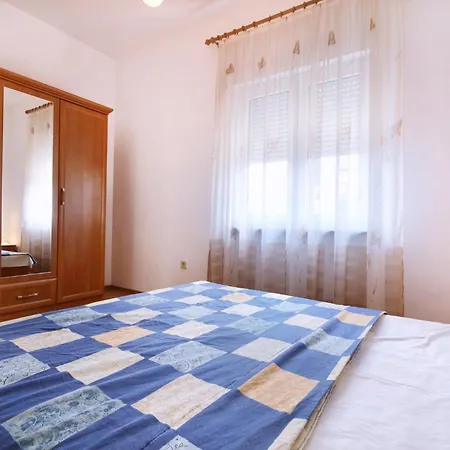 Apartment Cukon - A7 - Mpolo Medulin